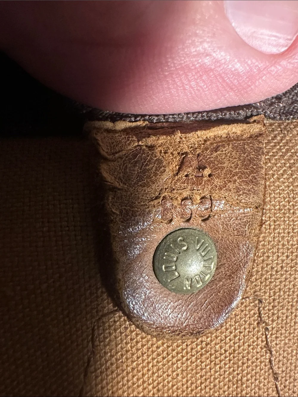 Authentic Louis Vuitton Monogram Speedy 30.